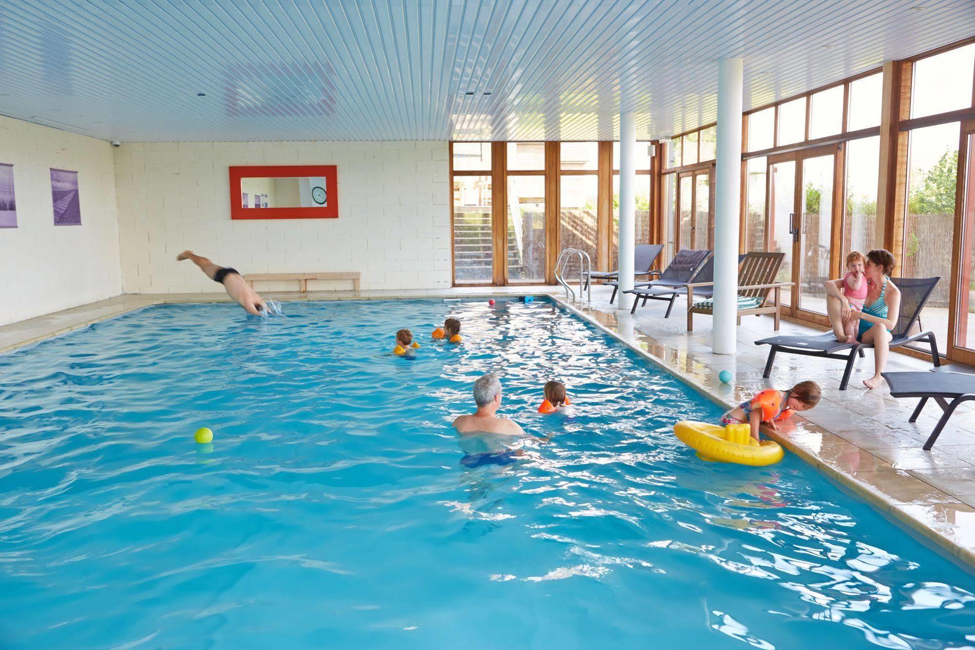 Holiday park Domaine Du Val 3*