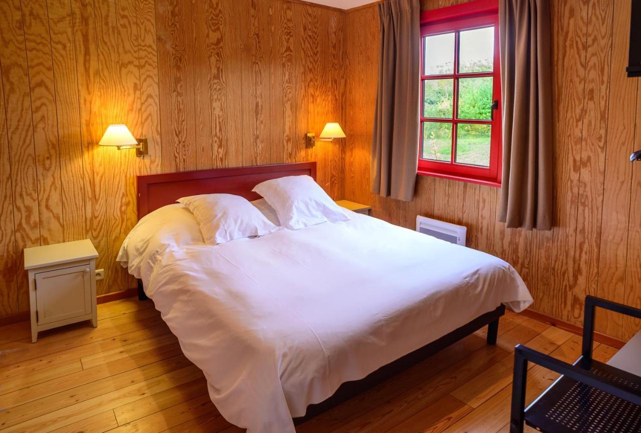Domaine Du Val Holiday park Grand-Laviers